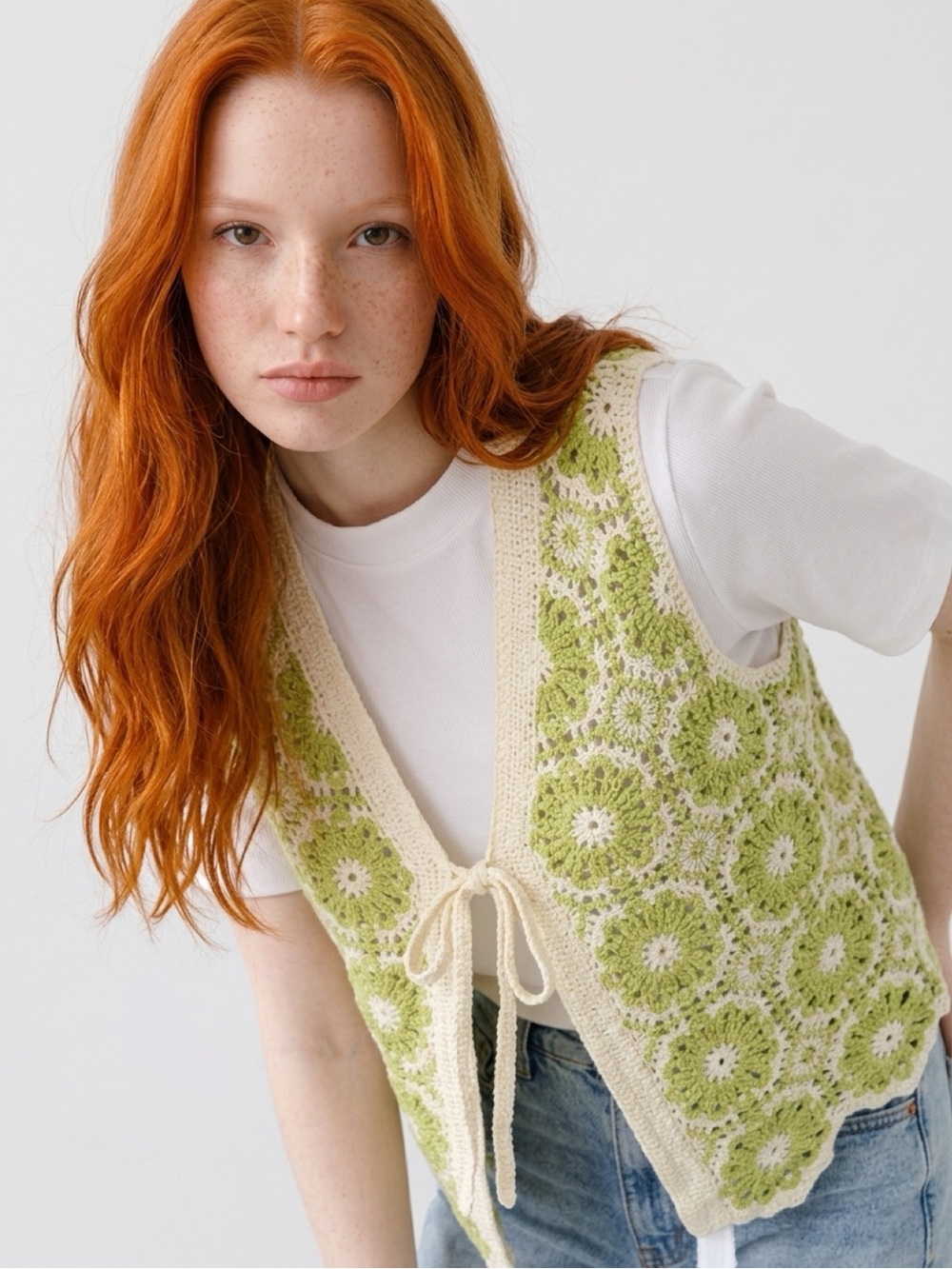 Liv Los Angeles Crochet Floral Knit Vest in Green and Cream - XL